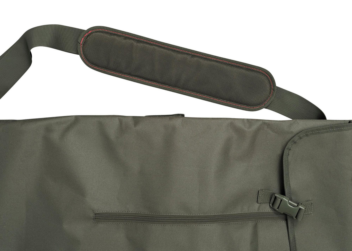 JRC Defender II Holdall 12´ 3 Rods vapalaukku