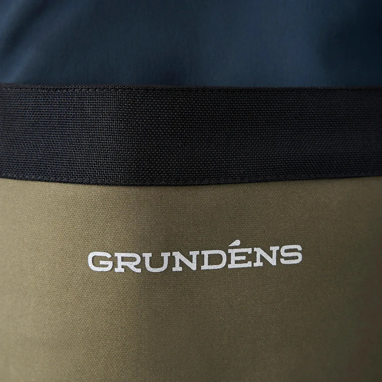 Grundens Neptune Armored Bib housut - Happy Angler