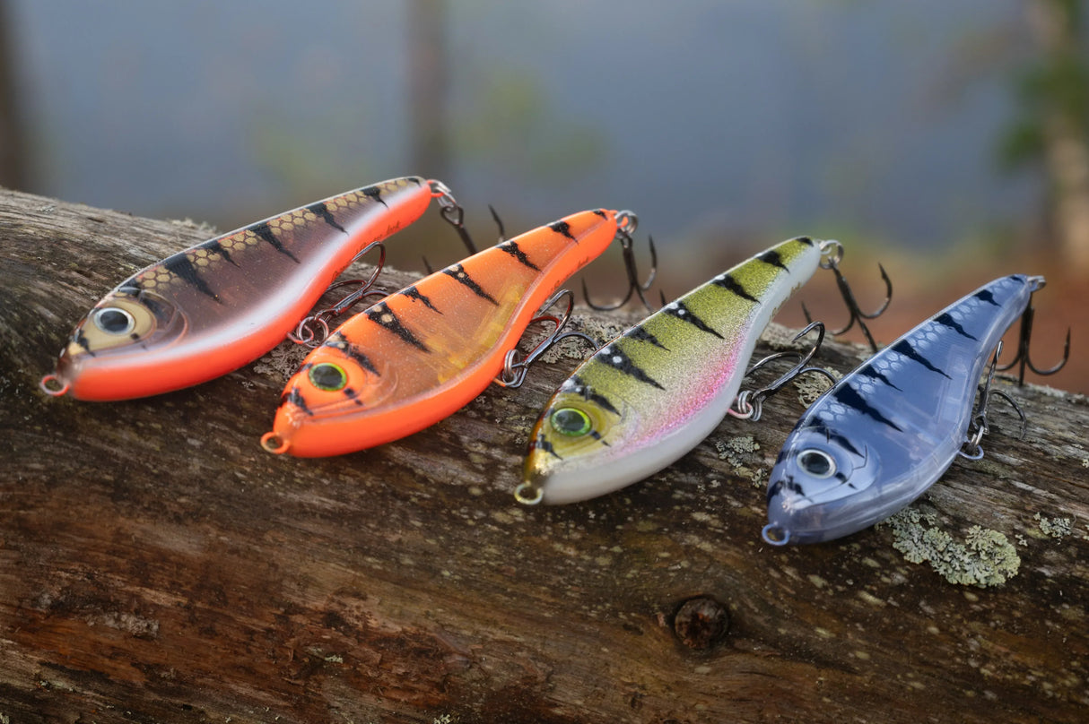 Strike Pro Buster Jerk 15 cm jerkki Monkey Lure Factory erikoisvärit - Happy Angler