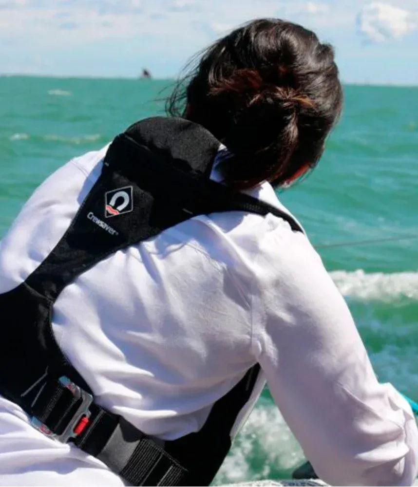 Crewsaver Crewfit 180N Pro paukkuliivi valolla - Happy Angler