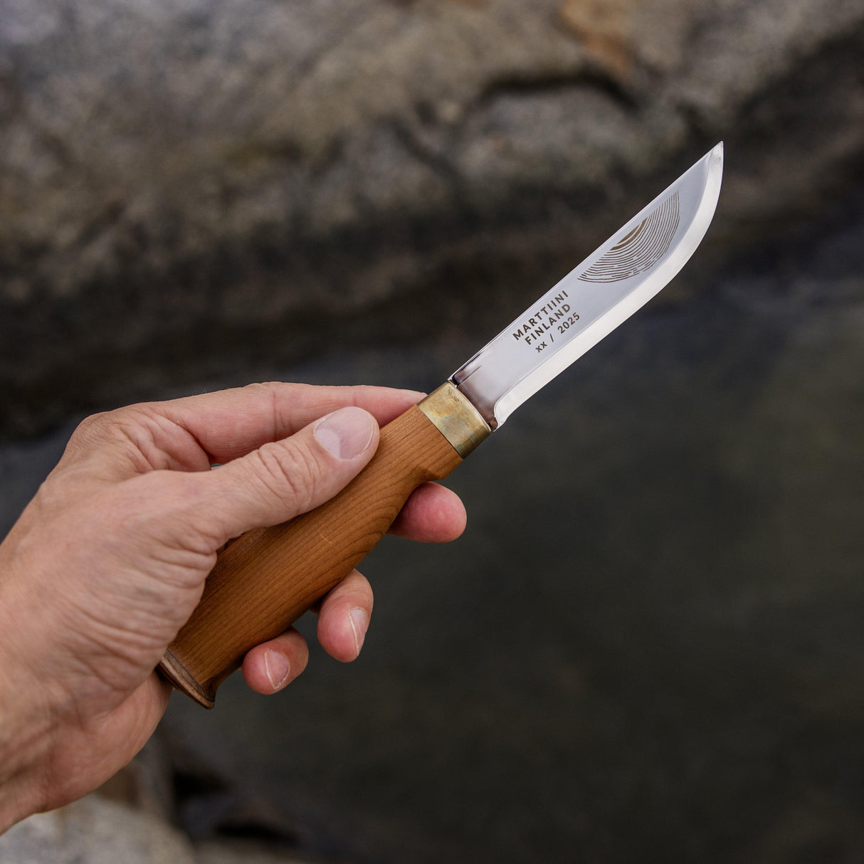 Marttiini Vuosipuukko 2025 Lusto - Happy Angler