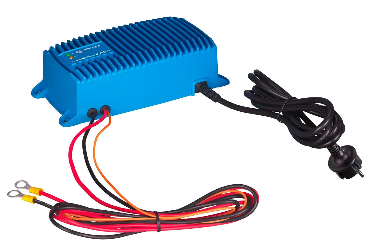 Victron Blue Smart IP67 12V 25A akkulaturi - Happy Angler