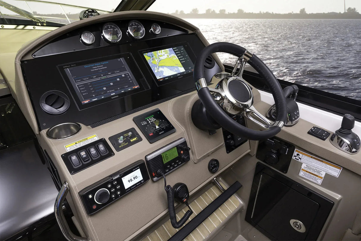 Garmin Reactor 40 Hydraulic autopilotti GHC 50 ohjausyksiköllä - Happy Angler