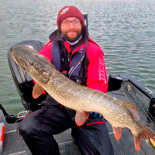 Juha Salonen on yksi Happy Angler tiimin kalastajista ja jäsenistä.